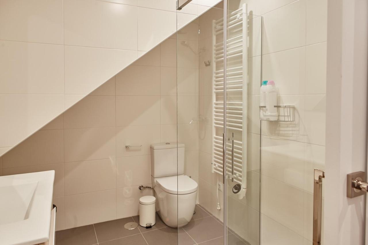 Apartamentos Orfas Santiago de Compostela Exterior photo